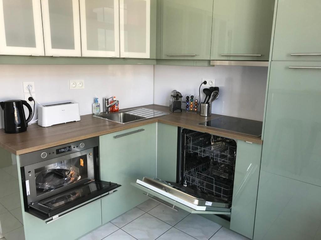 ריימס Appartement Centre Ville - Vue Cathedrale - 33 מראה חיצוני תמונה
